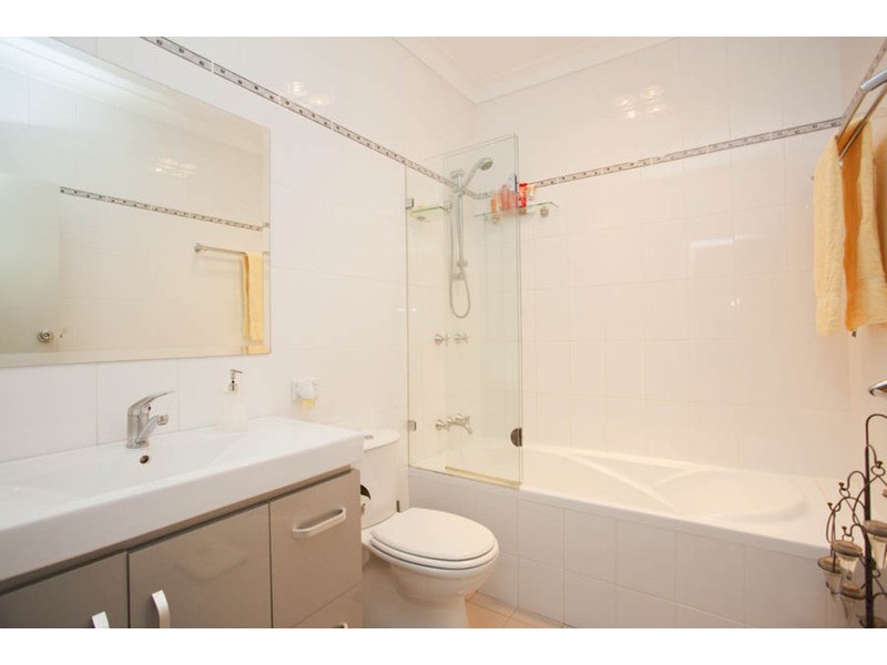 50 Gowlland Parade, Panania NSW 2213