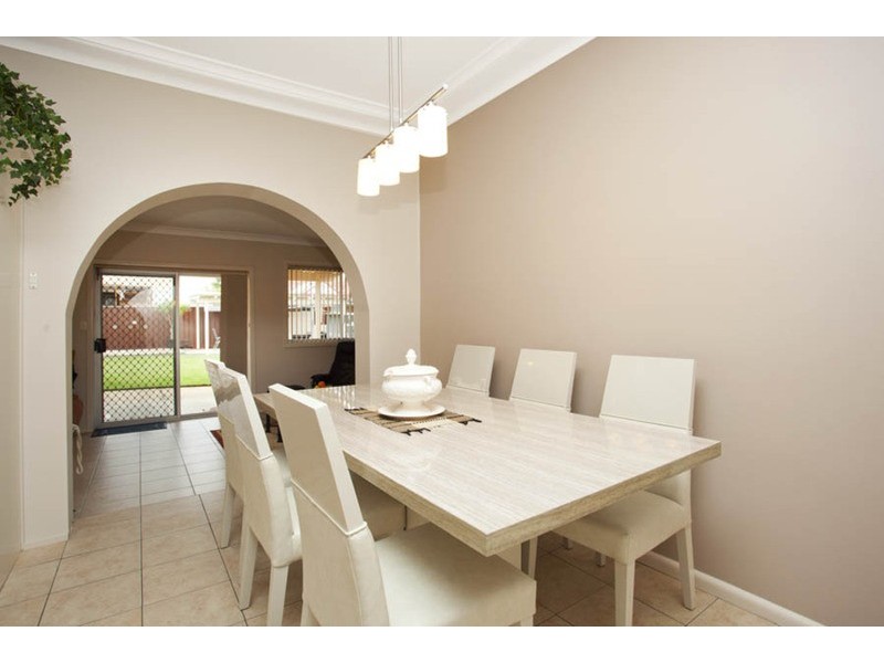 50 Gowlland Parade, Panania NSW 2213