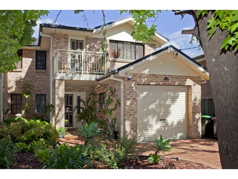 14 Bracher Street, East Hills NSW 2213