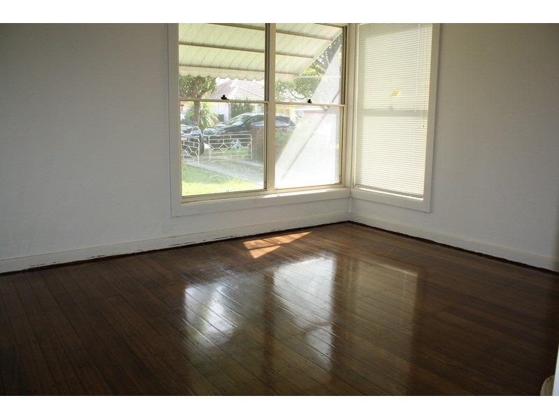 19 Gloucester Avenue, Padstow NSW 2211