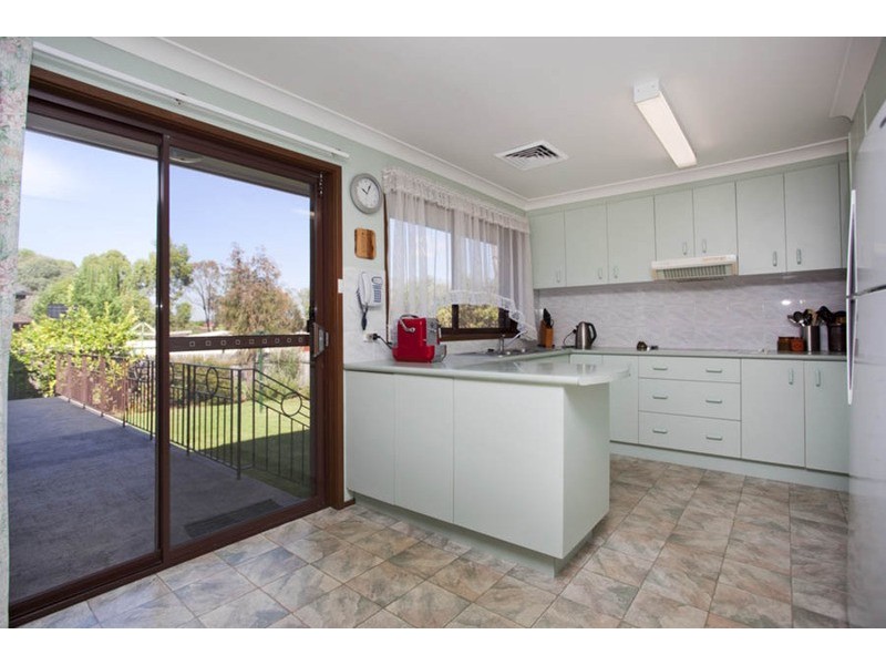 20 Dickenson Street, Panania NSW 2213