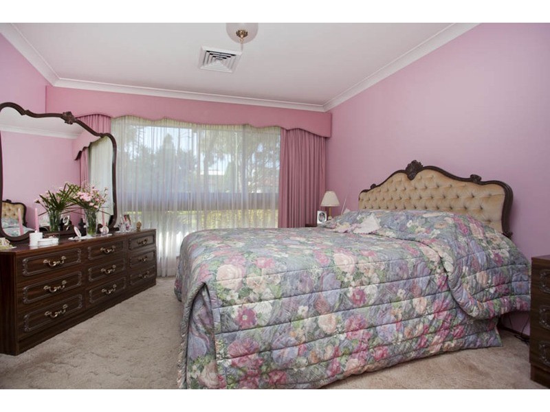 20 Dickenson Street, Panania NSW 2213