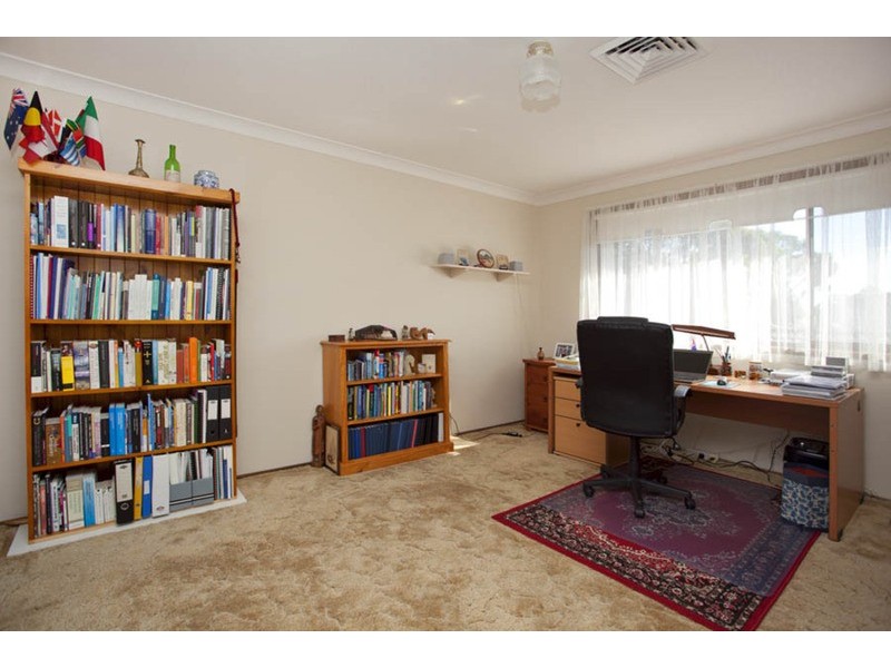 20 Dickenson Street, Panania NSW 2213