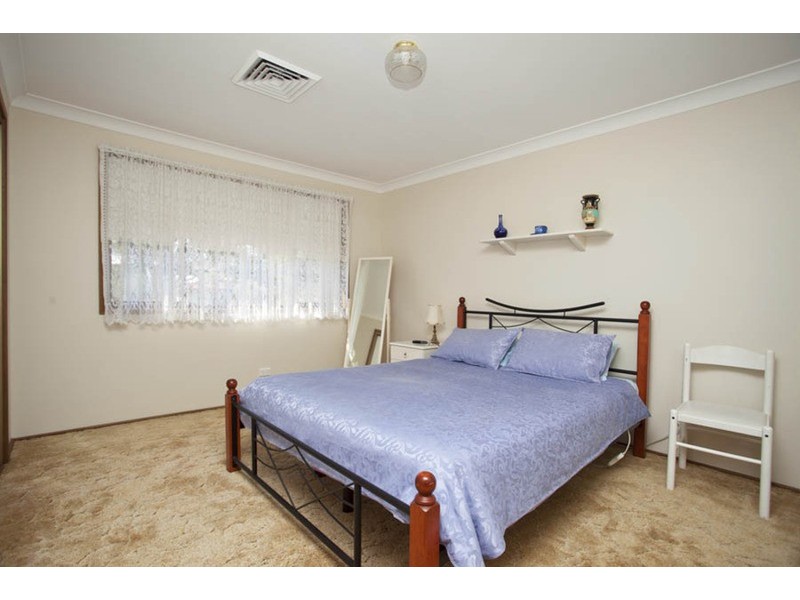 20 Dickenson Street, Panania NSW 2213