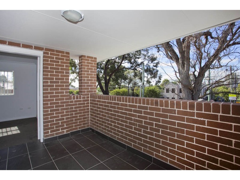 80 Kennedy Street, Picnic Point NSW 2213