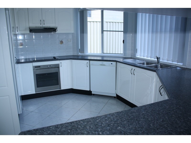 8A Treatt Avenue, Padstow NSW 2211