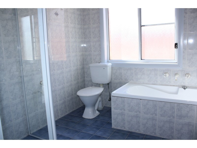 8A Treatt Avenue, Padstow NSW 2211