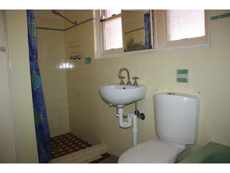 198 The River Road, Revesby NSW 2212