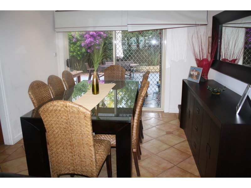 14 Sylvan Grove, Picnic Point NSW 2213