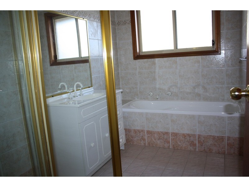 104A Gibson Avenue, Padstow NSW 2211