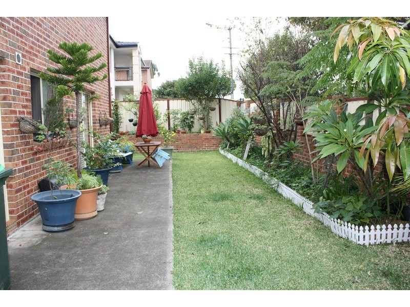 104A Gibson Avenue, Padstow NSW 2211