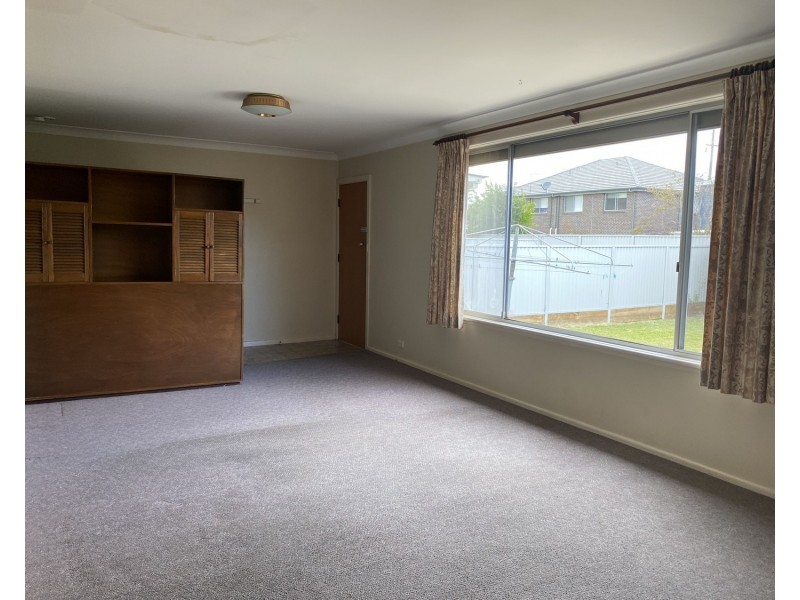 4 Ellesmere Street, Panania NSW 2213