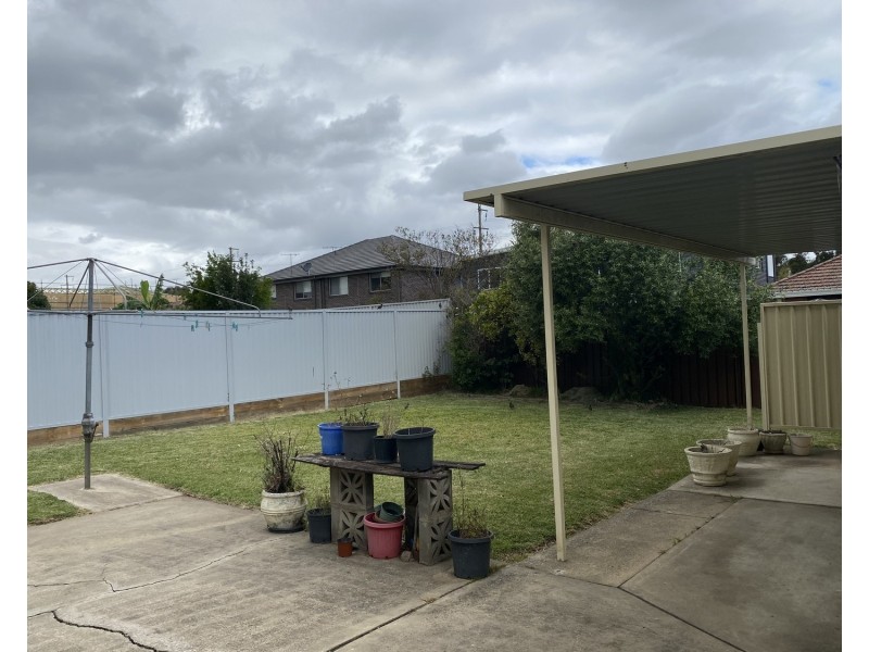 4 Ellesmere Street, Panania NSW 2213