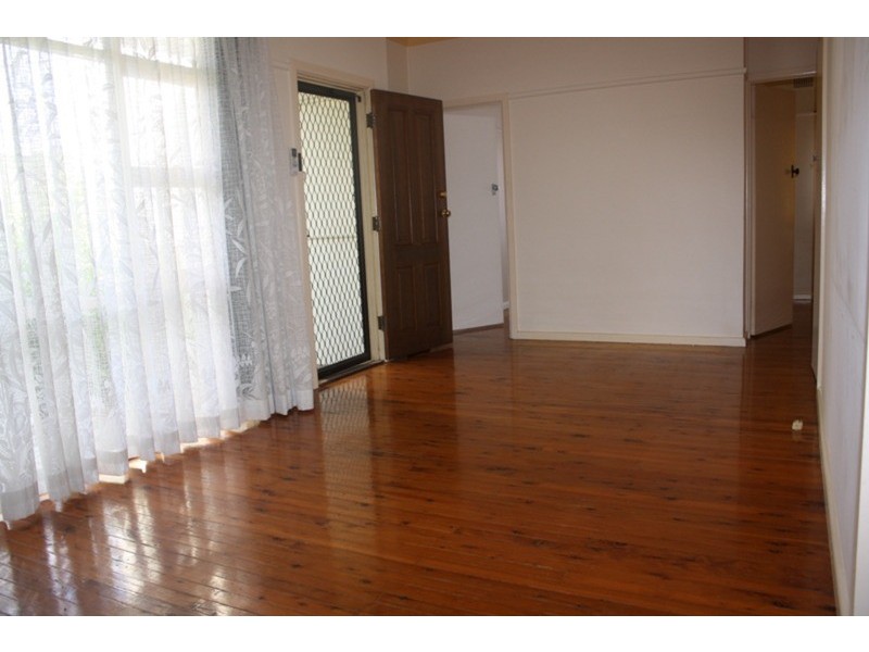 10 Kinross Avenue, Revesby NSW 2212