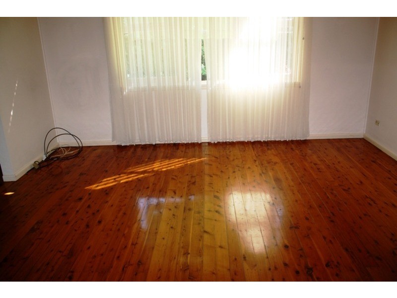 10 Kinross Avenue, Revesby NSW 2212