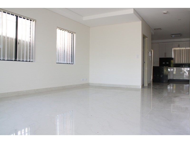 14 Mahnken Avenue, Revesby NSW 2212