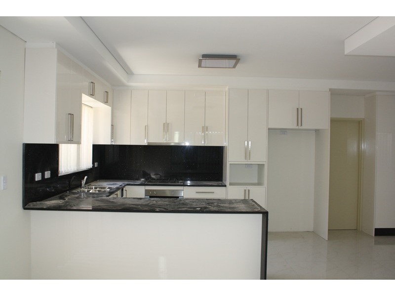 14 Mahnken Avenue, Revesby NSW 2212