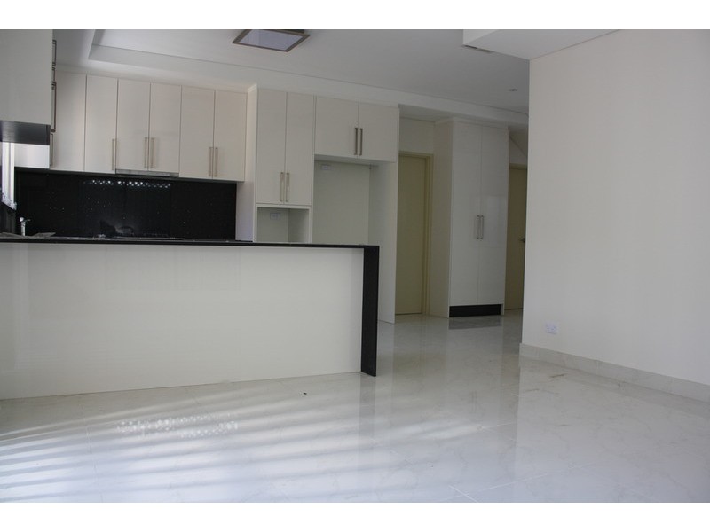 14 Mahnken Avenue, Revesby NSW 2212