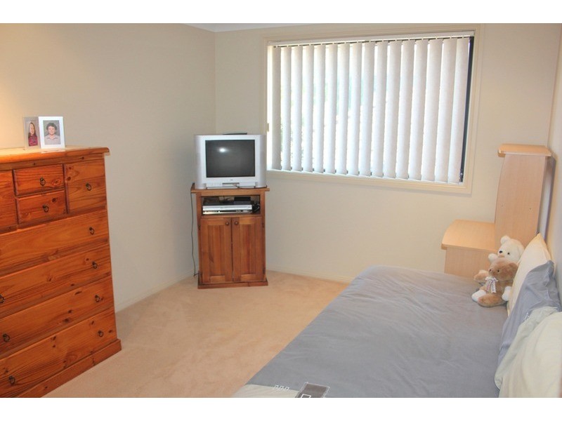 10 Donald Street, Picnic Point NSW 2213