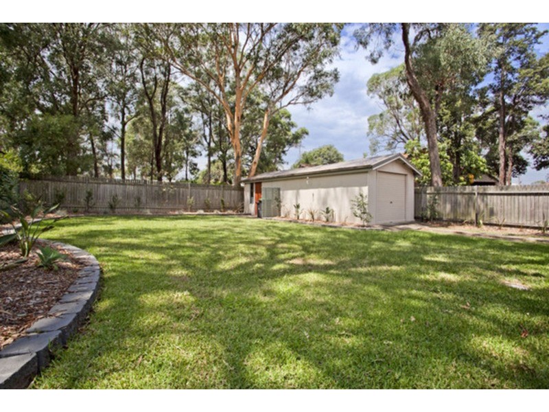 15 Kathleen Parade, Picnic Point NSW 2213