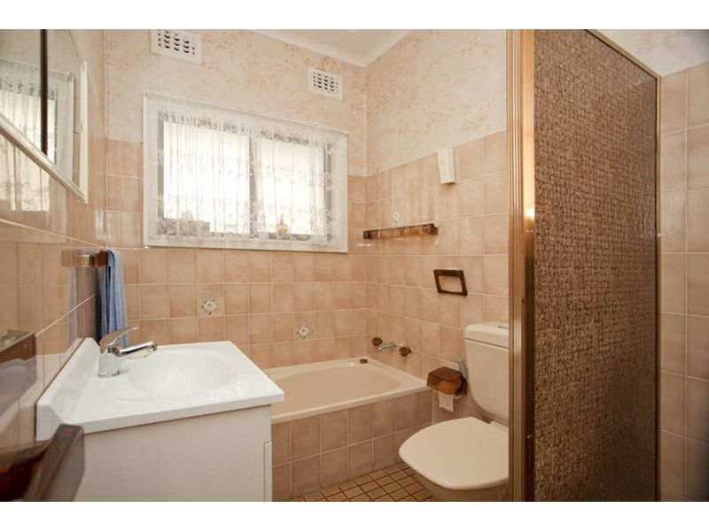 12 Eastern  Avenue, Revesby NSW 2212