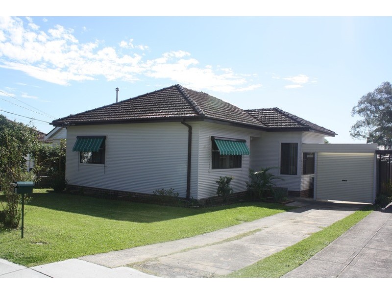 8 Morotai Road, Revesby Heights NSW 2212