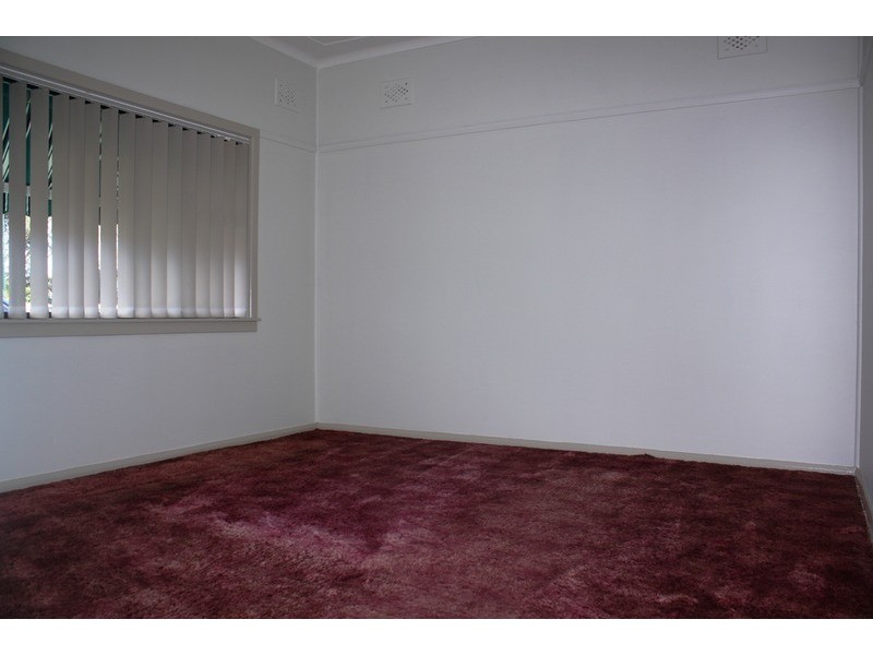 8 Morotai Road, Revesby Heights NSW 2212