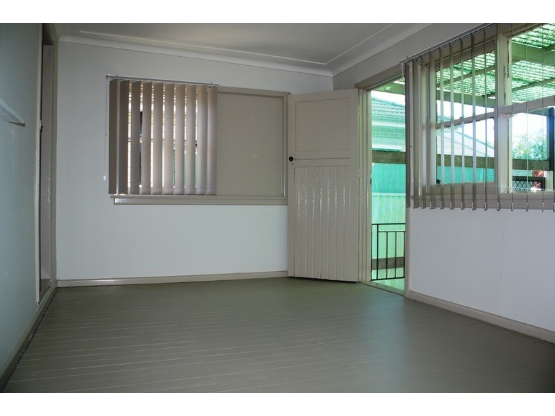 8 Morotai Road, Revesby Heights NSW 2212