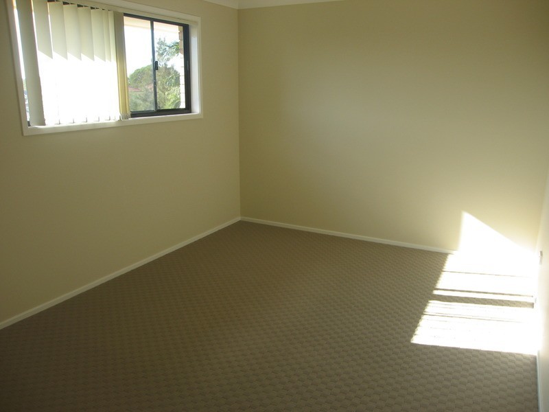 2 Kerrie Street, Panania NSW 2213