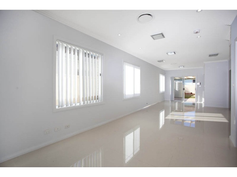 33 Sphinx Avenue, Padstow NSW 2211