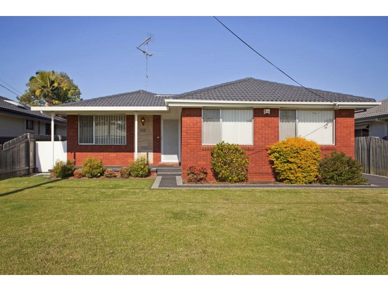 5 Whittle Avenue, Milperra NSW 2214