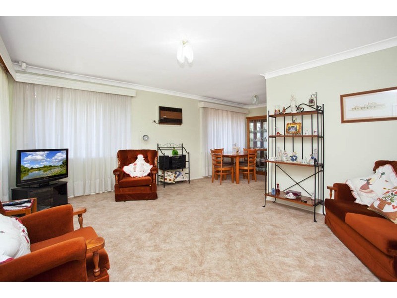 5 Whittle Avenue, Milperra NSW 2214