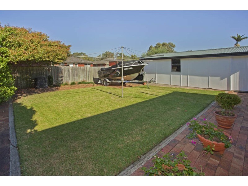 5 Whittle Avenue, Milperra NSW 2214