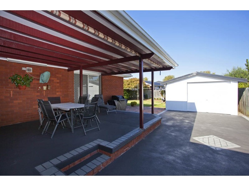5 Whittle Avenue, Milperra NSW 2214