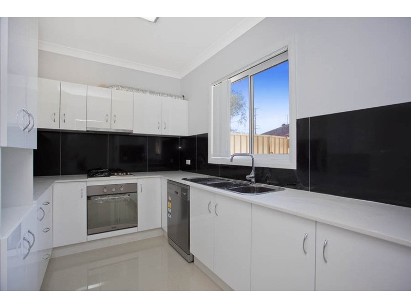 33A Sphinx Avenue, Revesby NSW 2212