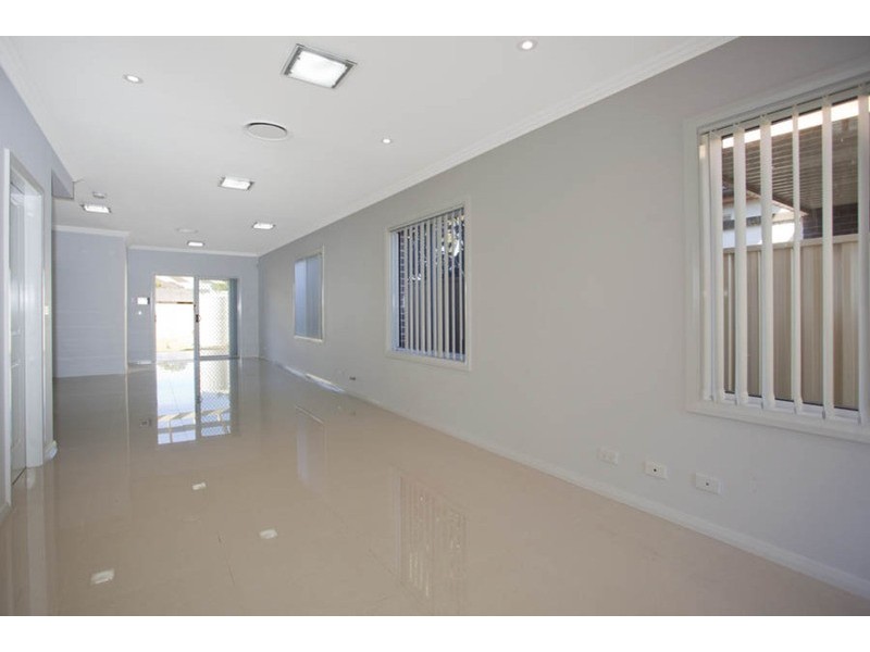 33A Sphinx Avenue, Revesby NSW 2212