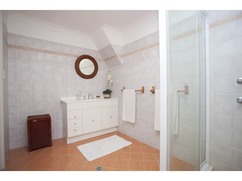 1 Penrose Avenue, East Hills NSW 2213