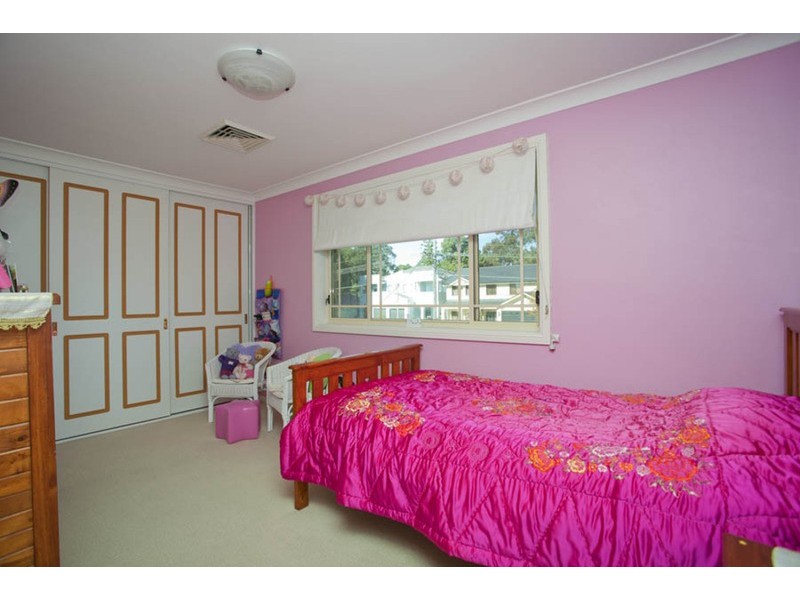 1 Penrose Avenue, East Hills NSW 2213