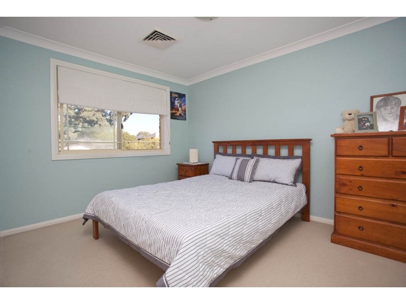 1 Penrose Avenue, East Hills NSW 2213