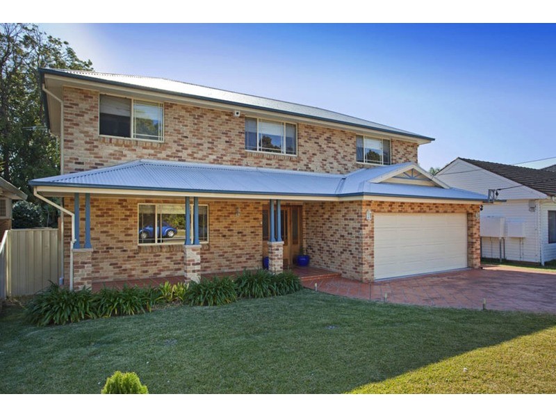 1 Penrose Avenue, East Hills NSW 2213