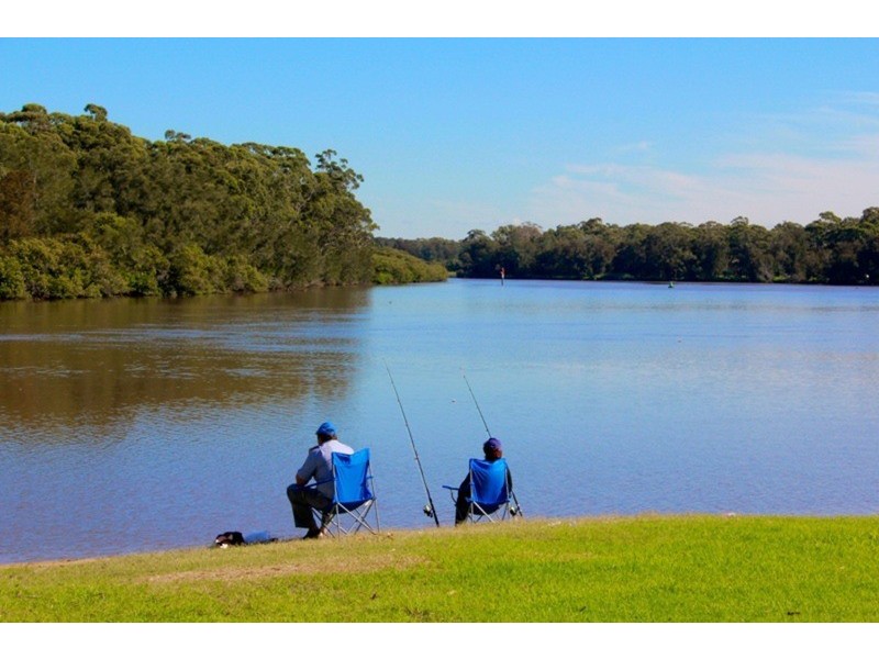 1 Penrose Avenue, East Hills NSW 2213