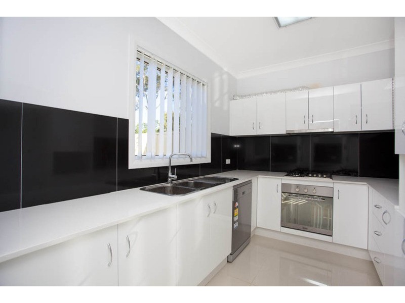 33 Sphinx Avenue, Padstow NSW 2211