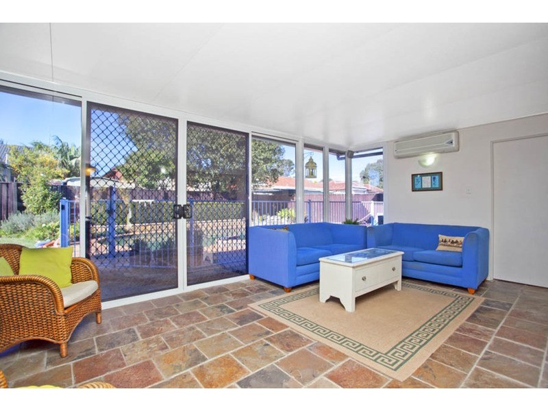 27 Hazelglen Avenue, Panania NSW 2213