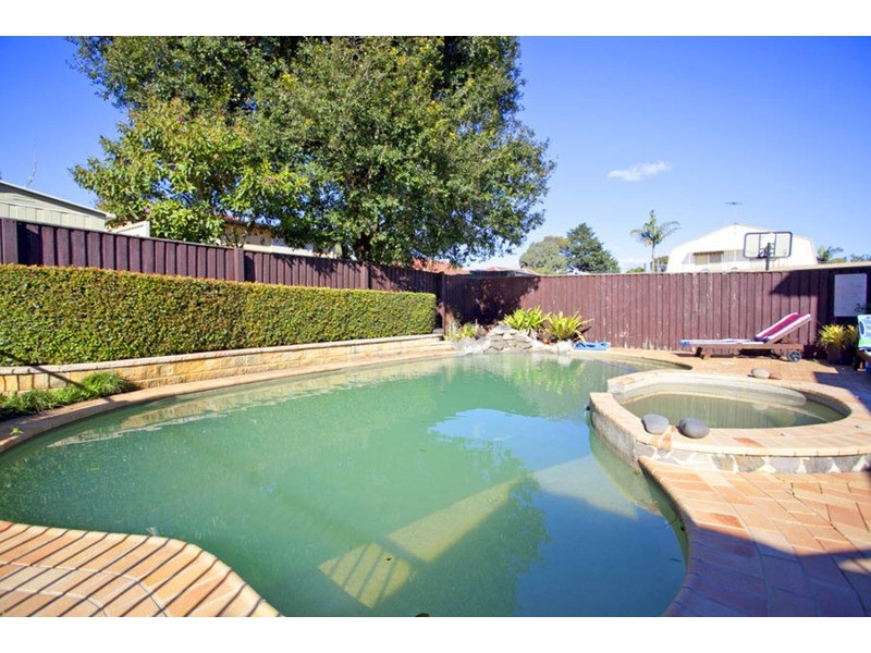 27 Hazelglen Avenue, Panania NSW 2213