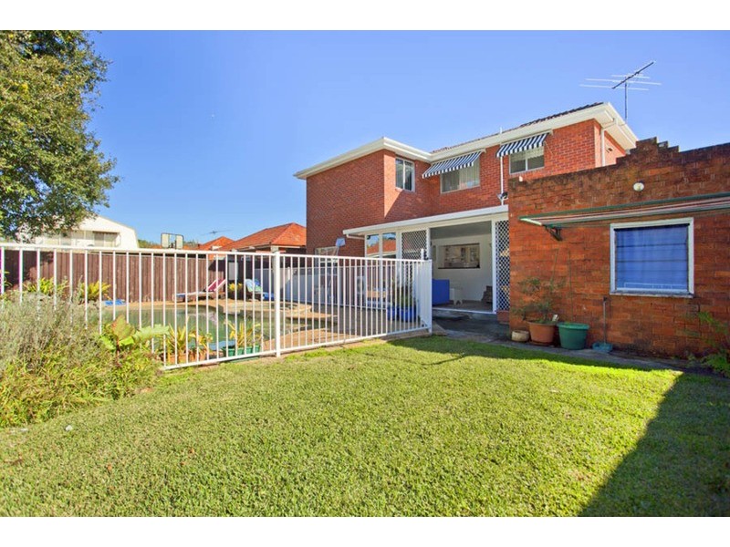 27 Hazelglen Avenue, Panania NSW 2213