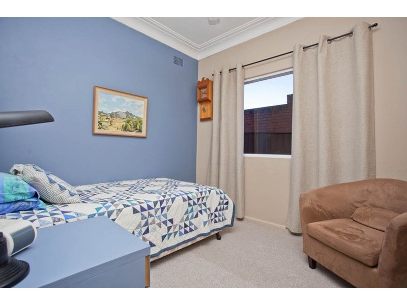 27 Hazelglen Avenue, Panania NSW 2213