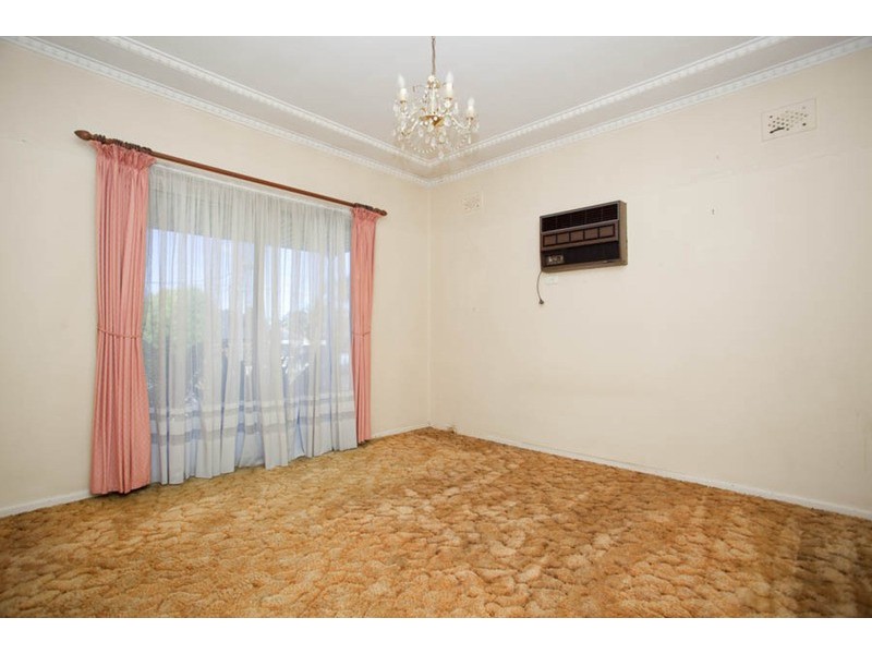 8 Stiles Avenue, Padstow NSW 2211