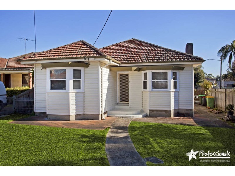 2 Sphinx Avenue, Padstow NSW 2211