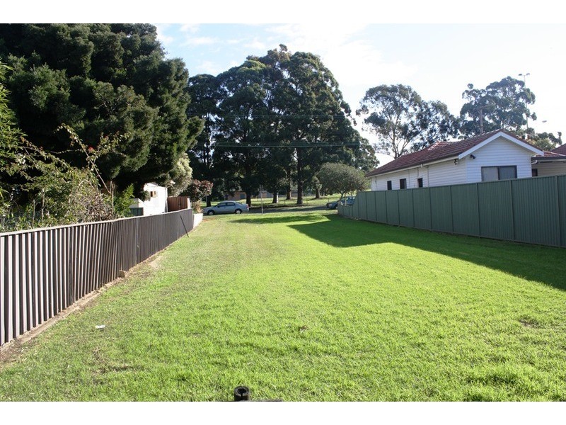 19 Newey Avenue, Padstow NSW 2211