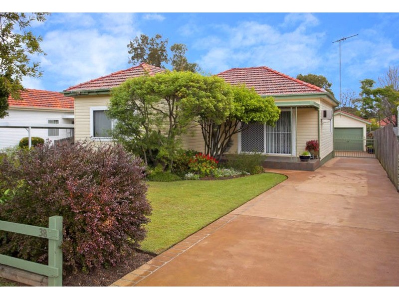 38 Lambeth Street, Panania NSW 2213